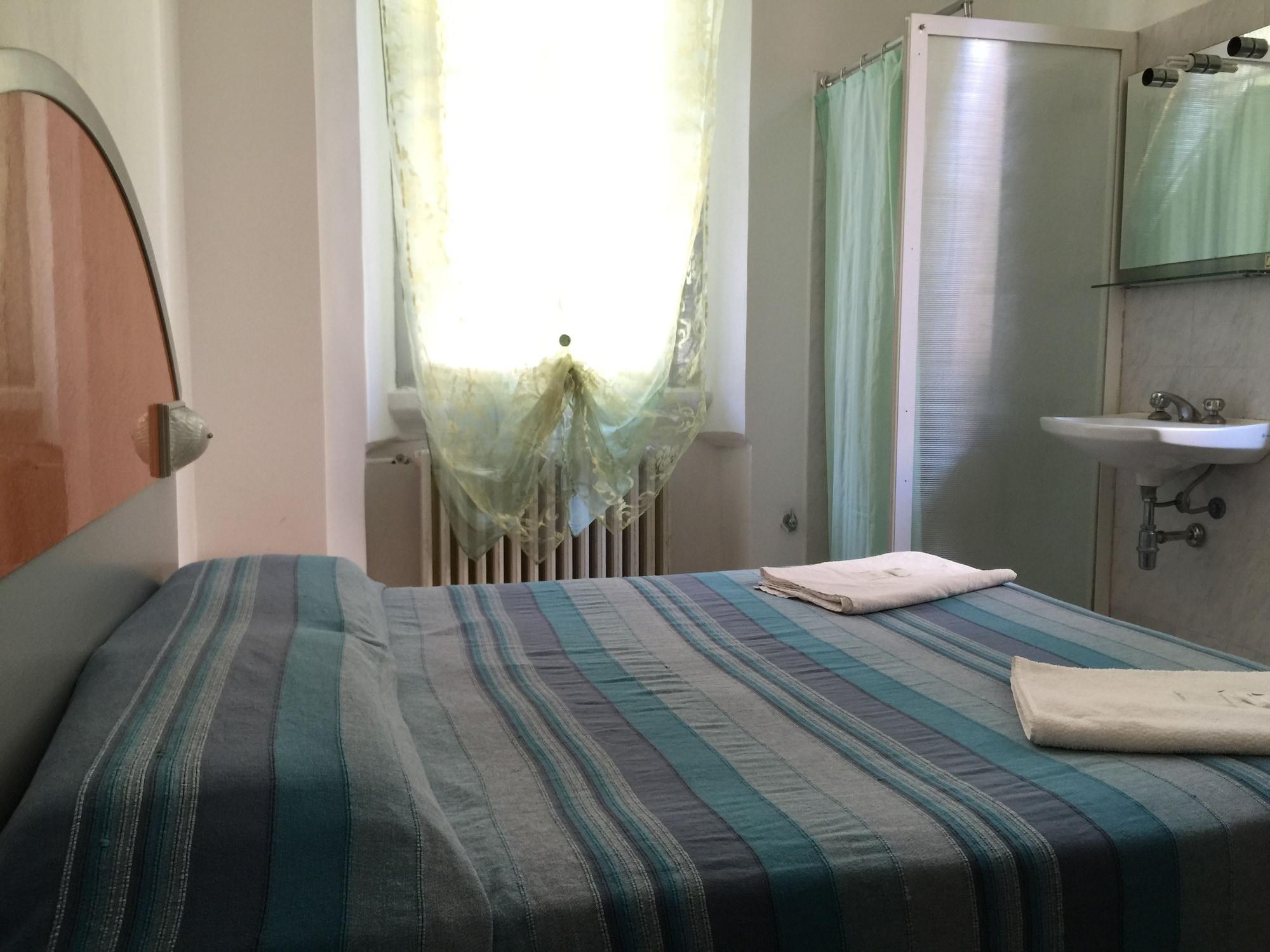 מילאנו Hotel Adelchi מראה חיצוני תמונה