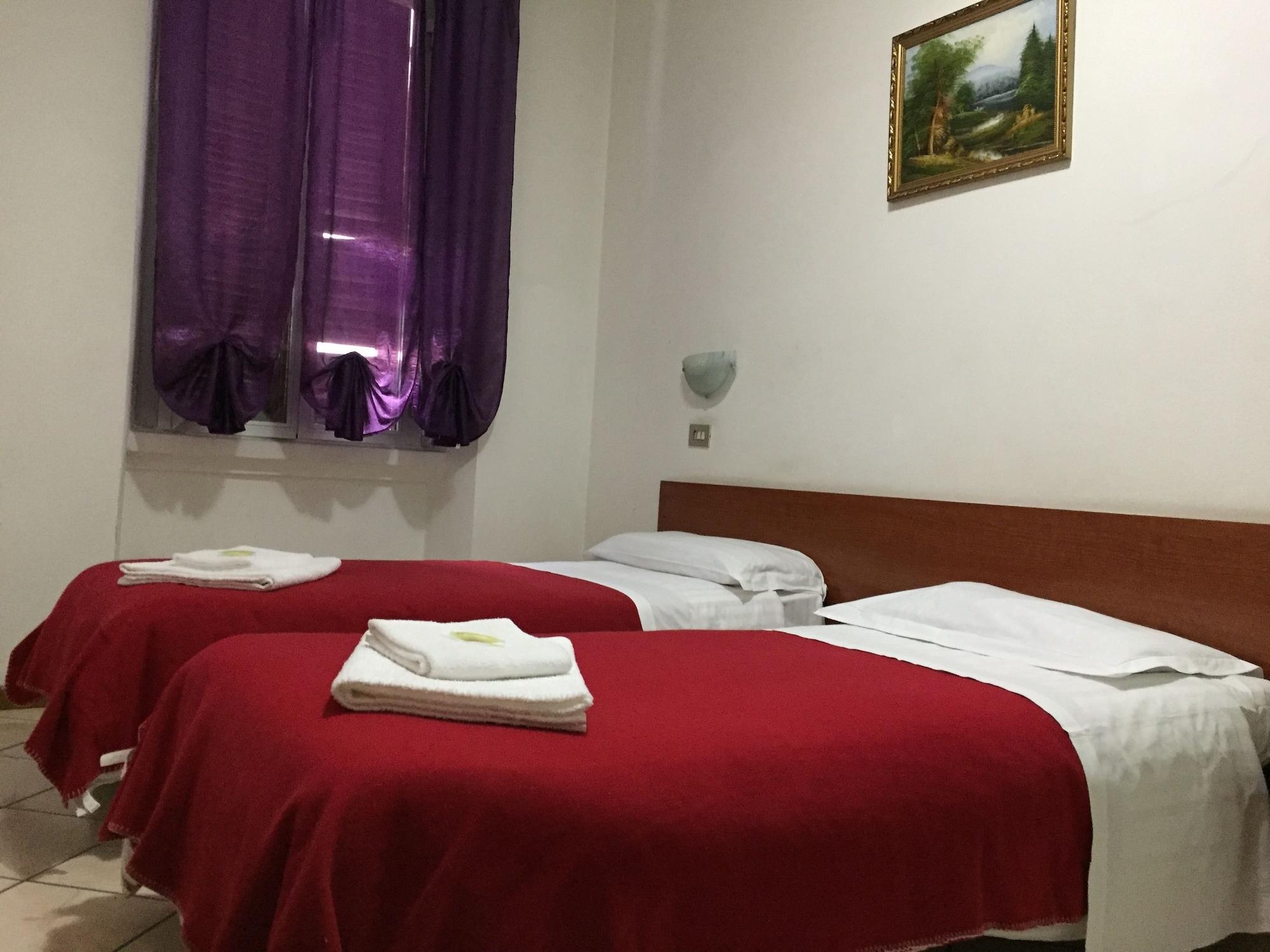 מילאנו Hotel Adelchi מראה חיצוני תמונה