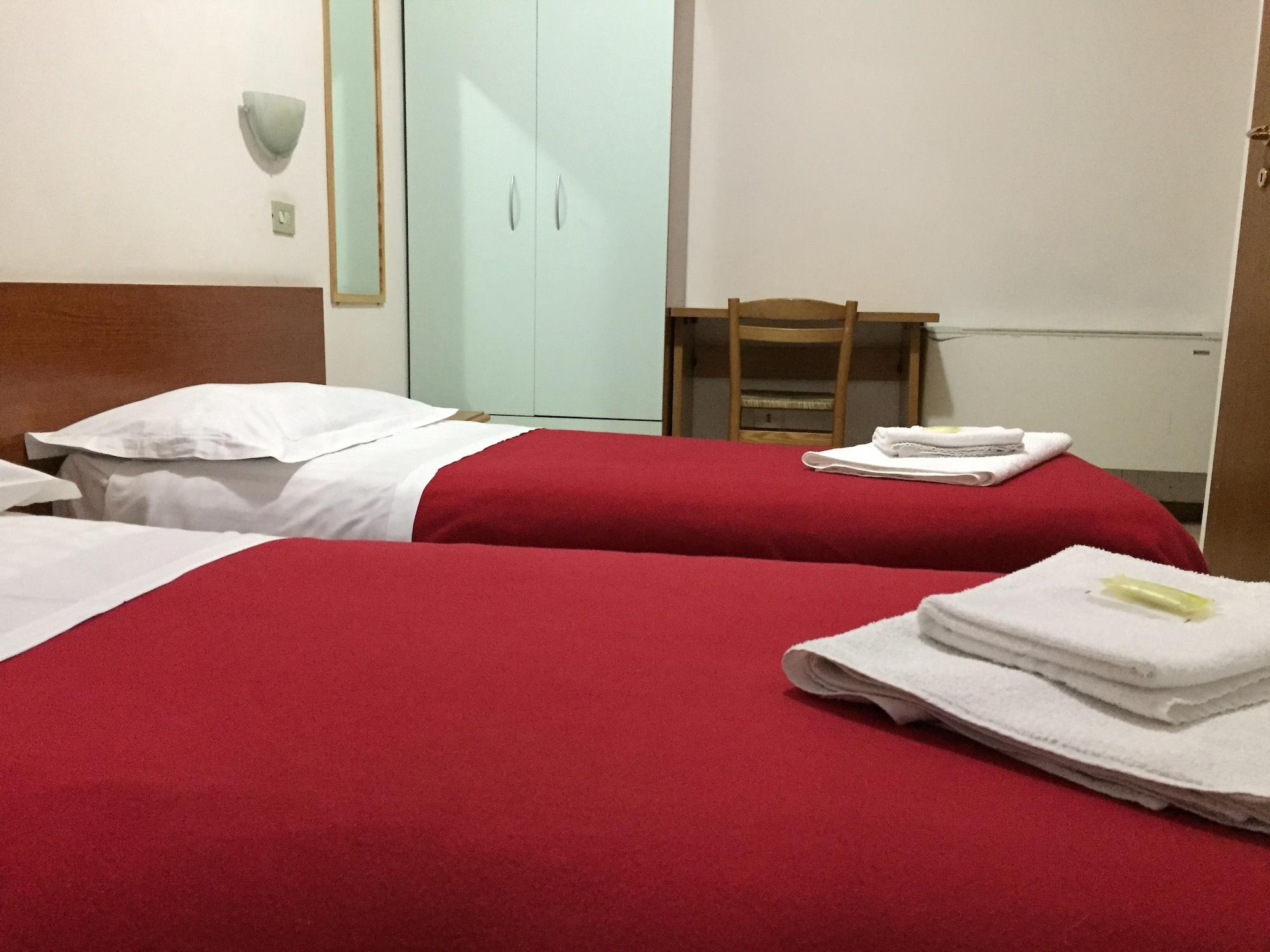 מילאנו Hotel Adelchi מראה חיצוני תמונה