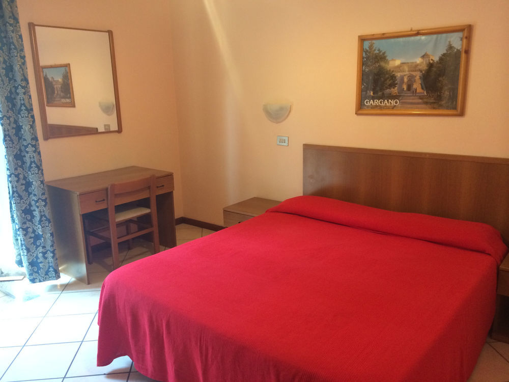 מילאנו Hotel Adelchi מראה חיצוני תמונה