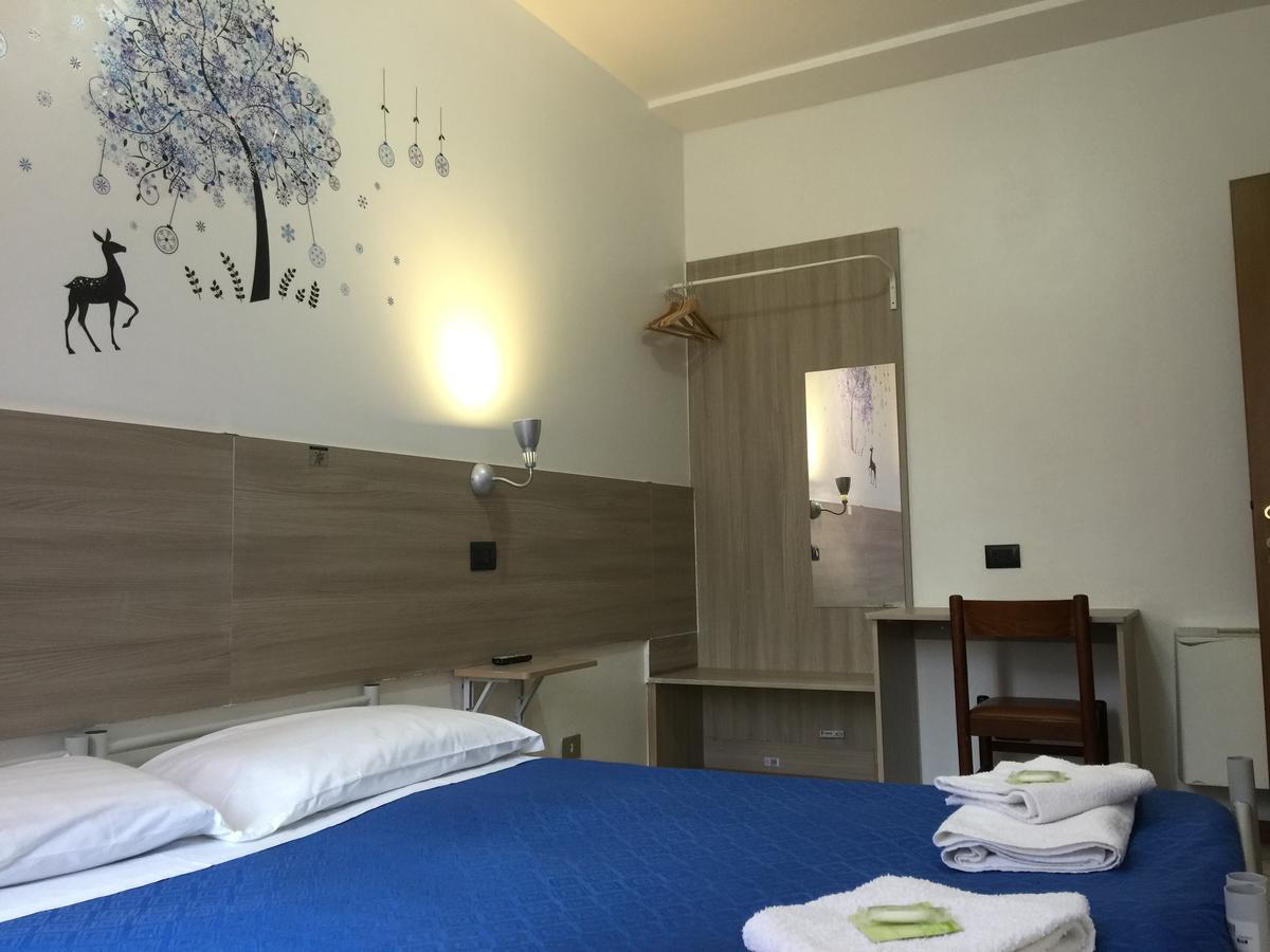 מילאנו Hotel Adelchi מראה חיצוני תמונה