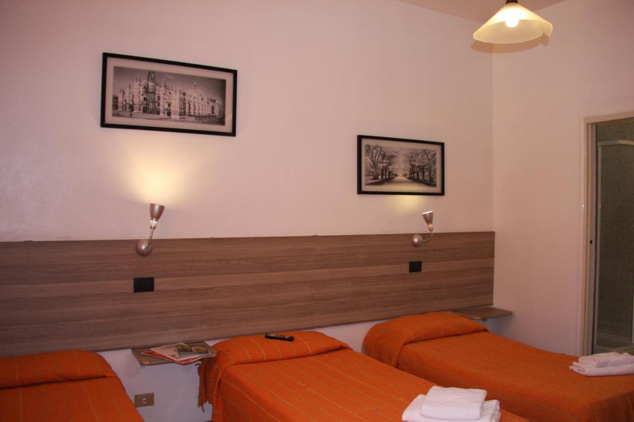 מילאנו Hotel Adelchi מראה חיצוני תמונה