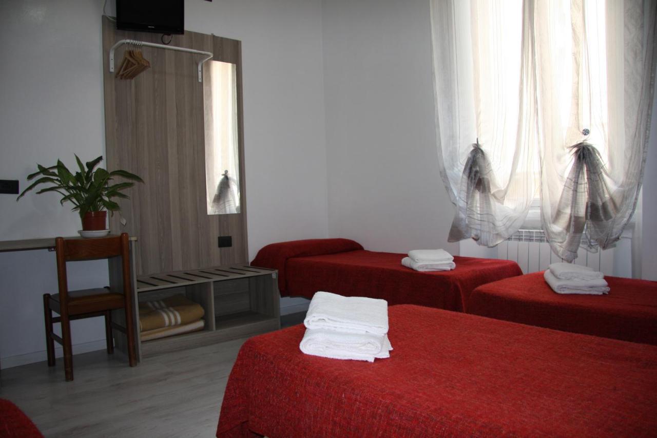 מילאנו Hotel Adelchi מראה חיצוני תמונה