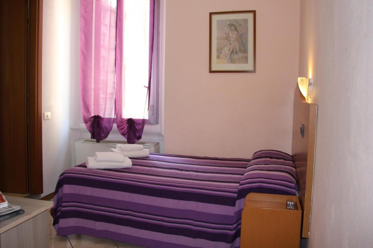 מילאנו Hotel Adelchi מראה חיצוני תמונה
