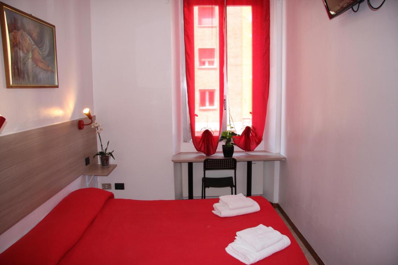 מילאנו Hotel Adelchi מראה חיצוני תמונה