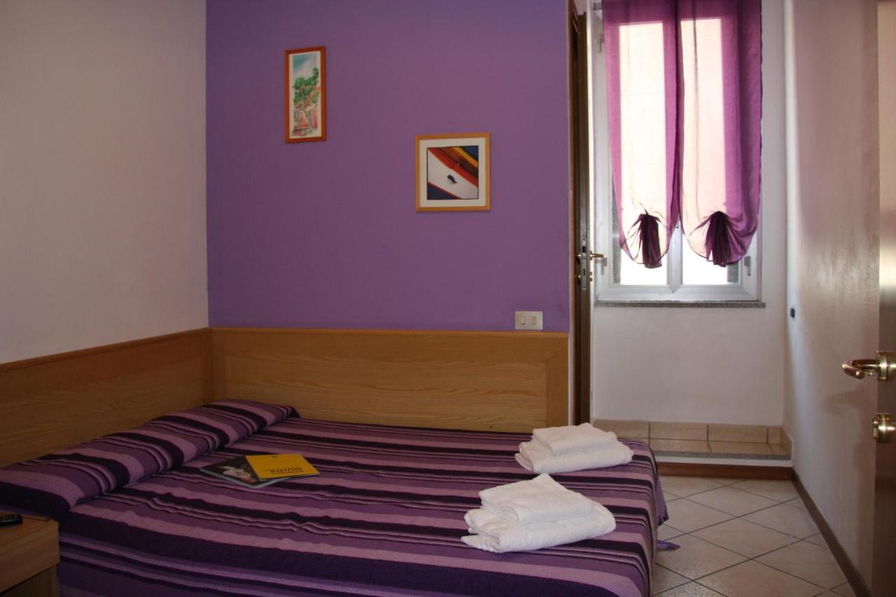 מילאנו Hotel Adelchi מראה חיצוני תמונה