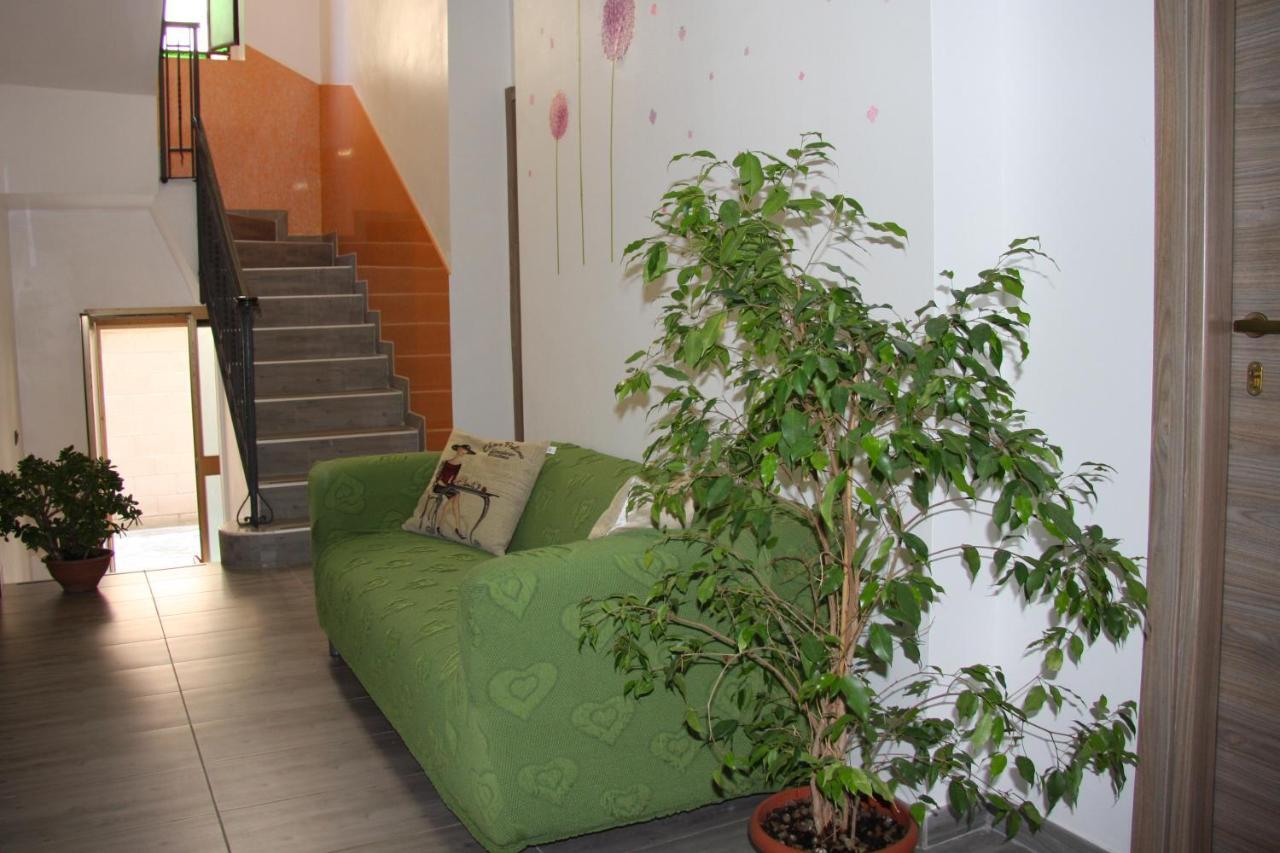 מילאנו Hotel Adelchi מראה חיצוני תמונה