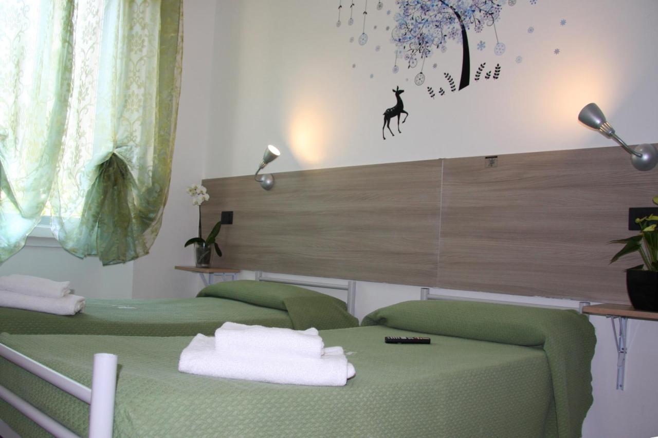 מילאנו Hotel Adelchi מראה חיצוני תמונה